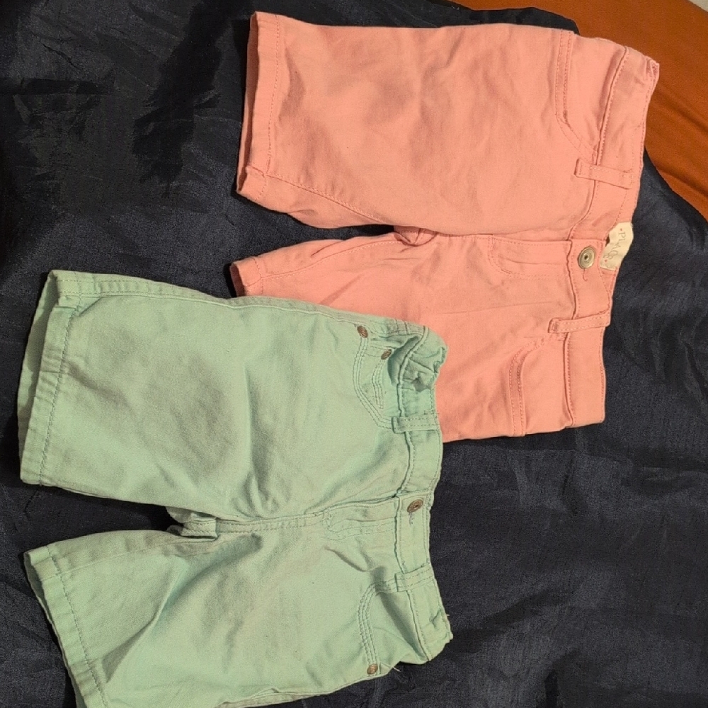 Set Of Girls Shorts. Childrens Pl &Wrangler.